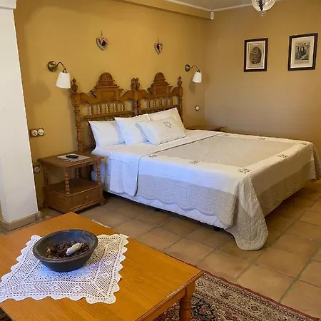 Family Al- Ana Marbella Ξενοδοχείο 3*