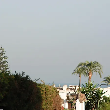 Family Al- Ana Marbella 3* Εστεπόνα