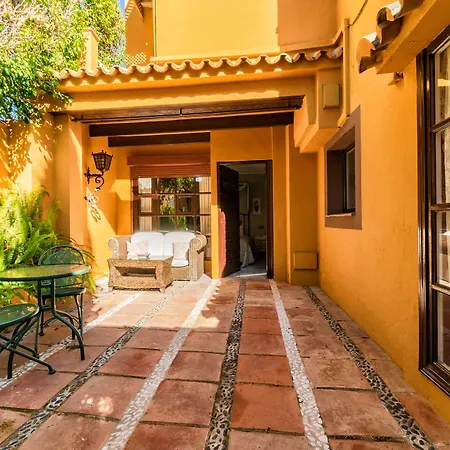 Ξενοδοχείο Family Al- Ana Marbella Εστεπόνα