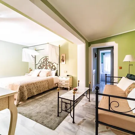Family Hotel Al- Ana Marbella Otel
