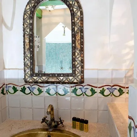 Family Hotel Al- Ana Marbella 3*