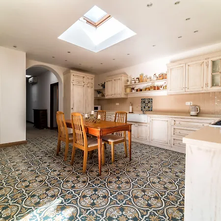 Family Al- Ana Marbella Szálloda Estepona