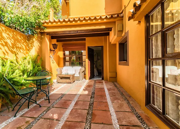 Готель Family Al- Ana Marbella Естепона