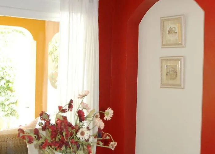 Family Al- Ana Marbella Готель 3*