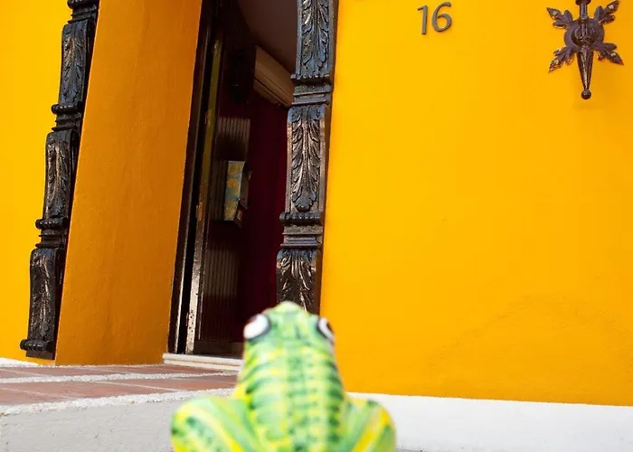 Family Al- Ana Marbella 3* Естепона